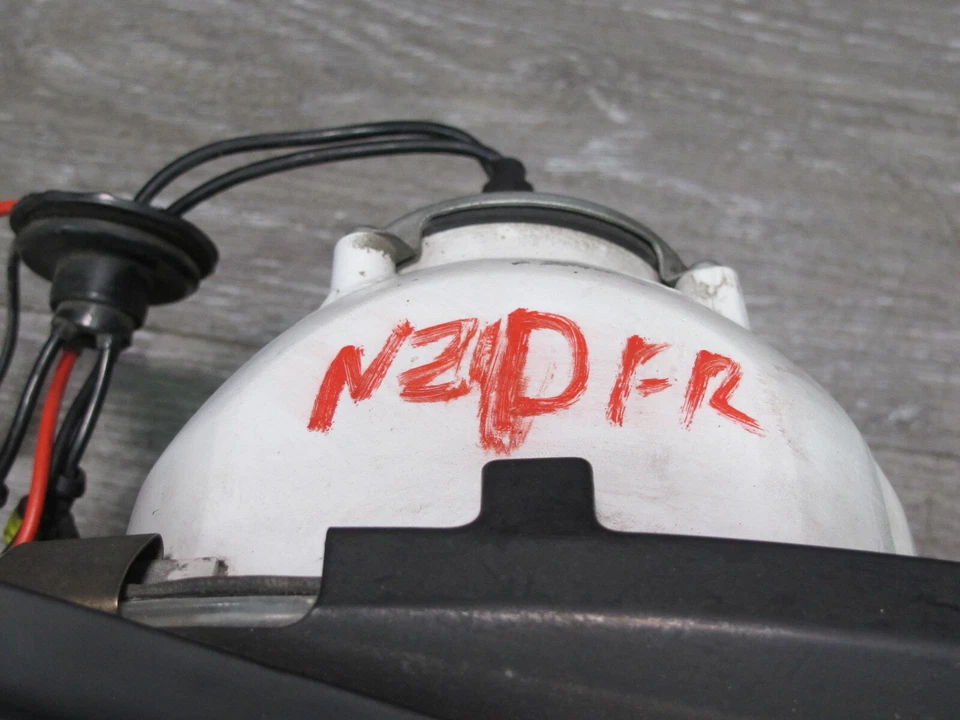 90-96 NISSAN Z32 300ZX FRONT RIGHT XENTEC XENON HID HEADLIGHT LAMP OEM - Image 2 of 4