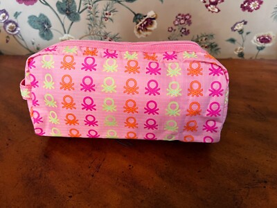 Vintage United Colors Of Benetton Pink Toiletry Makeup Clutch Bag RARE