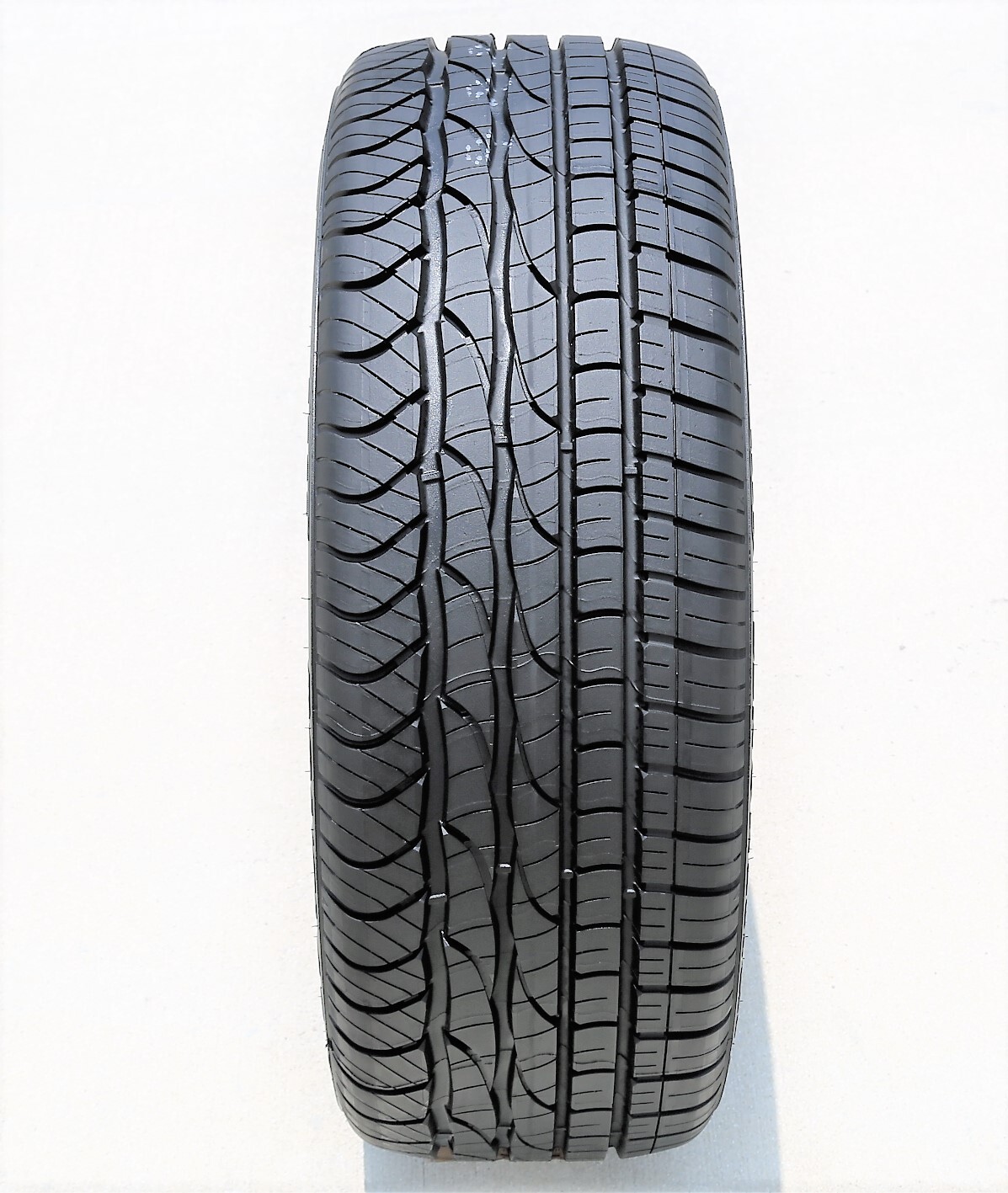 4 Tires Douglas (by Goodyear) Performance 215/50R17 91V AS A/S