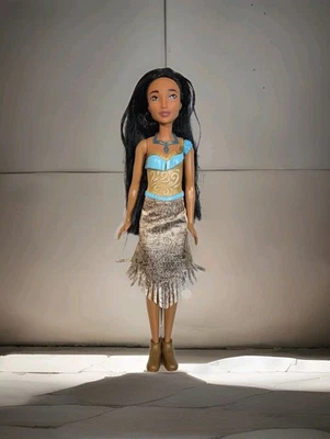 Mattel - Disney Princess Pocahontas Doll HLW07 EUC C108 - Image 1 of 4