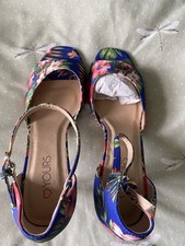 Image of Unusual Summer EEE Wide Fit Yours Dressy Sandals NWT Size 7