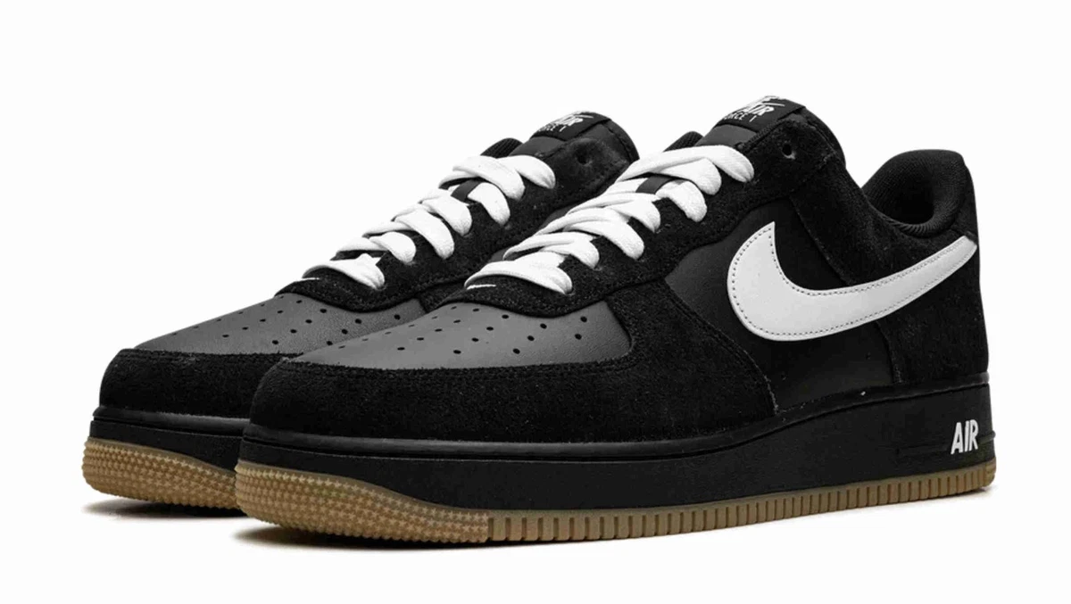 Preços baixos em Nike Air Force 1 SK8 White Black | eBay