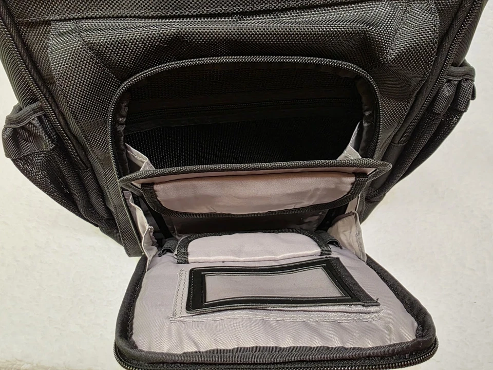 Targus 15.6" Corporate Traveler Backpack Black NWOT Organizer Laptop Carry On - Image 4 of 4