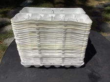 25 Empty Styrofoam Egg Cartons for 1 Dozen Large size Eggs 12 count