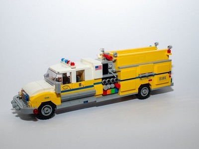 Custom LEGO Fire Truck MOC - Boone County MO 2000 Freightliner Engine