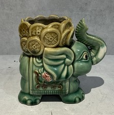 Vintage Green Ceramic Elephant Planter Coin Basket Feng Shui Good Luck
