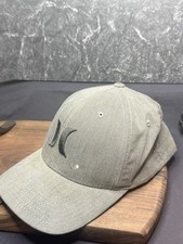 Hurley Flexfit Men’s Grey Fitted Baseball Cap! L/XL