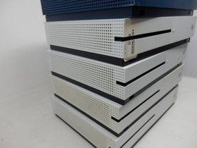 Lot of 5 Microsoft Xbox One S Model 1681 White Blue Consoles For Parts or Repair