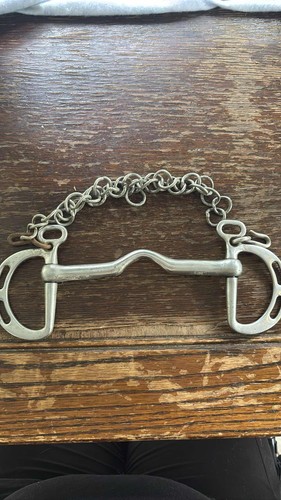 Horse Western Curb Bit with Low Port & Curb Chain