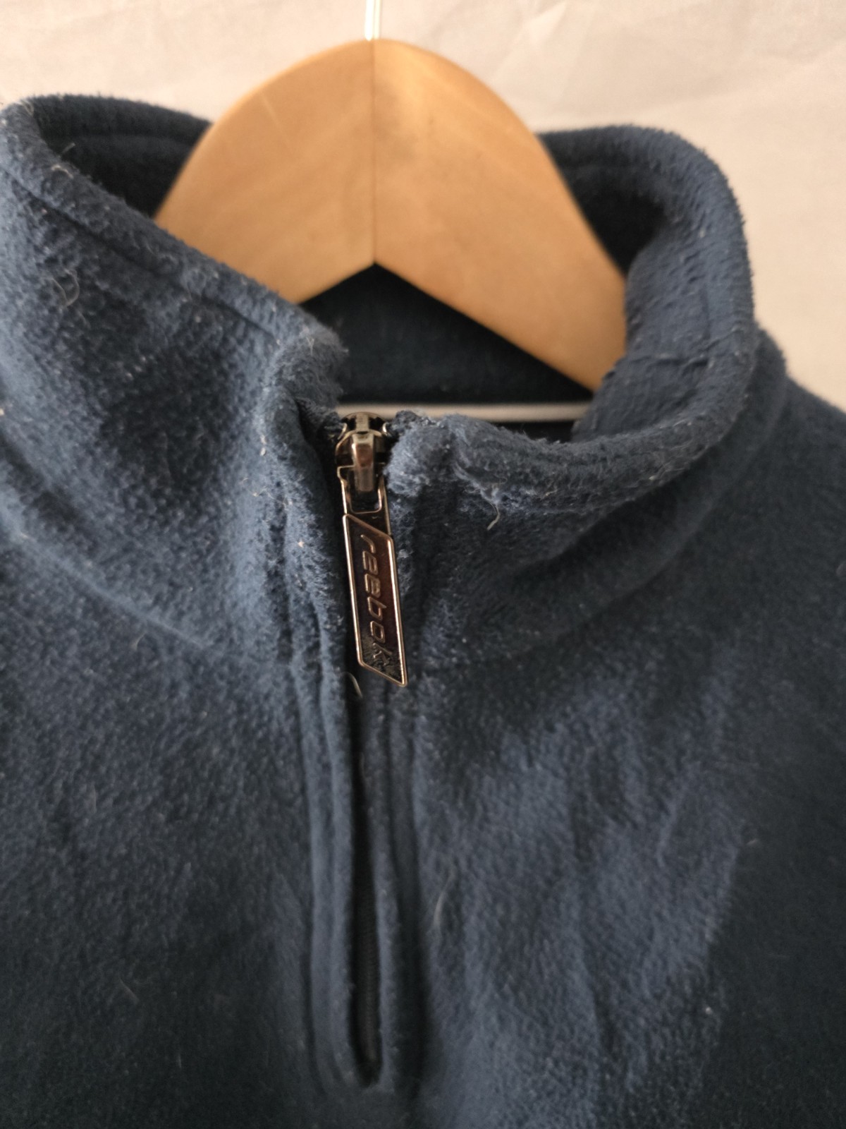 Reebok Men's Retro Member Ship Quarter-Zip Fleece - Size Medium image 3