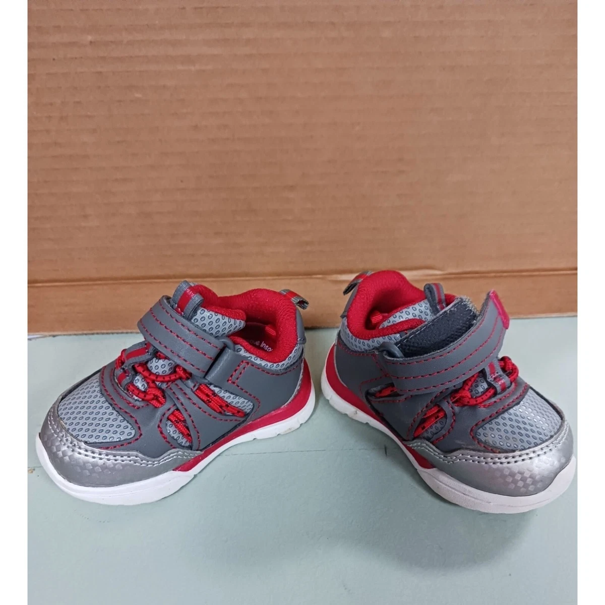 Infant tennis shoes size 2 deals
