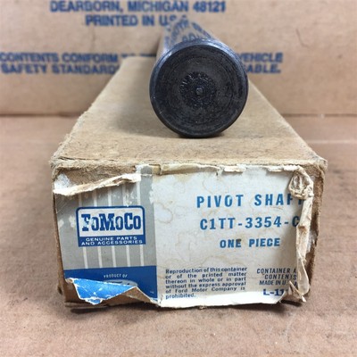 Nos Ford 61 62 63 F800 F900 Oem C1tt 3354 C Steering Gear Idler Arm Pivot Shaft Ebay