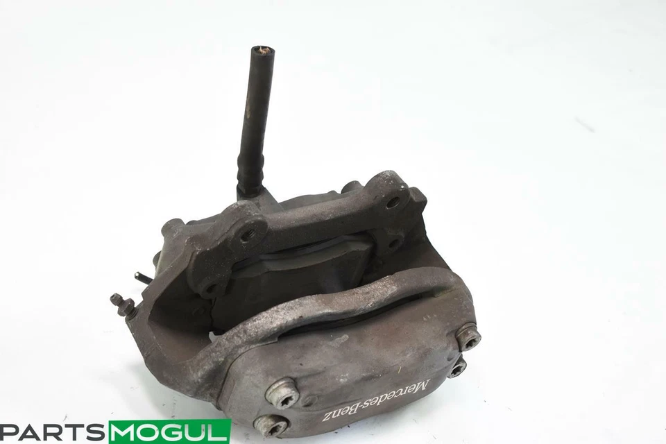 Mercedes Benz SL500 2003 80 K R230 RH pinza delantera pasajero Brembo 20825101 Foto 3 de 4