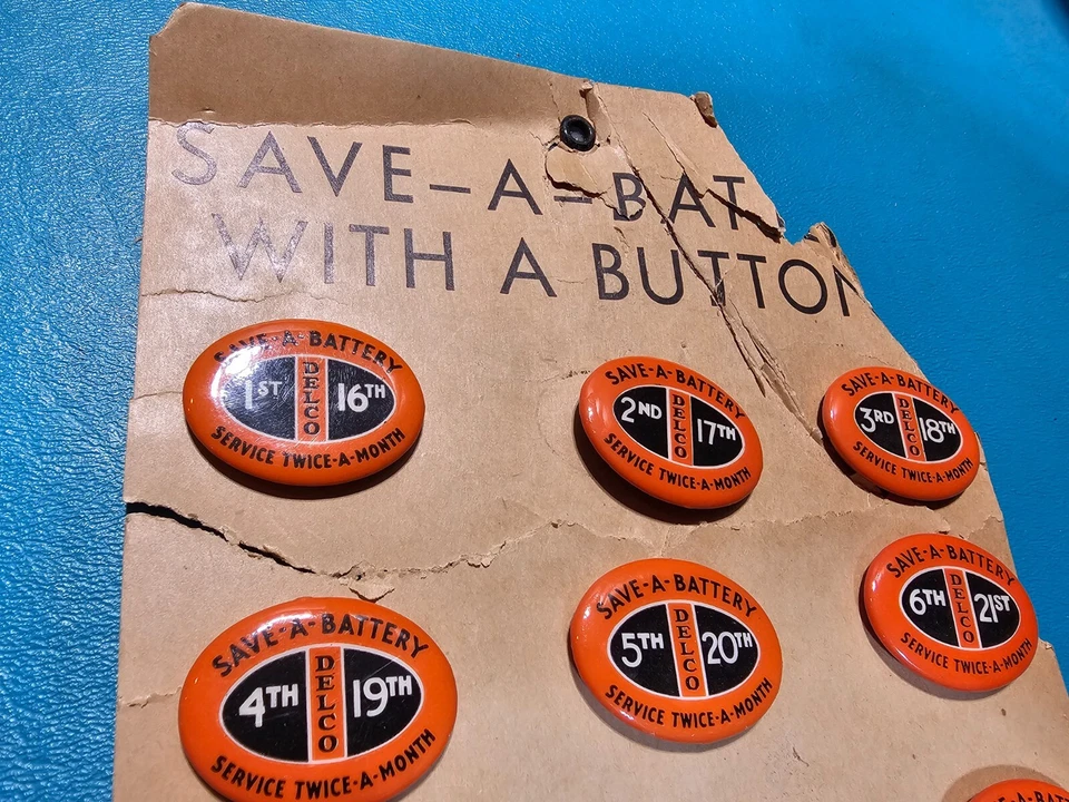 1930 GM VINTAGE DELCO BUICK CHEVY CADILLAC OLDS AHORRO-A-BATERÍA PIN BOTÓN TRASERO Foto 4 de 4