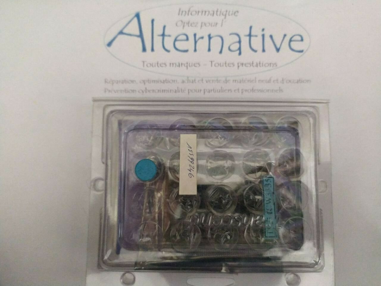 TS2MCW3335 2MB WRAM reparer affichage limite carte Matrox Millenium
