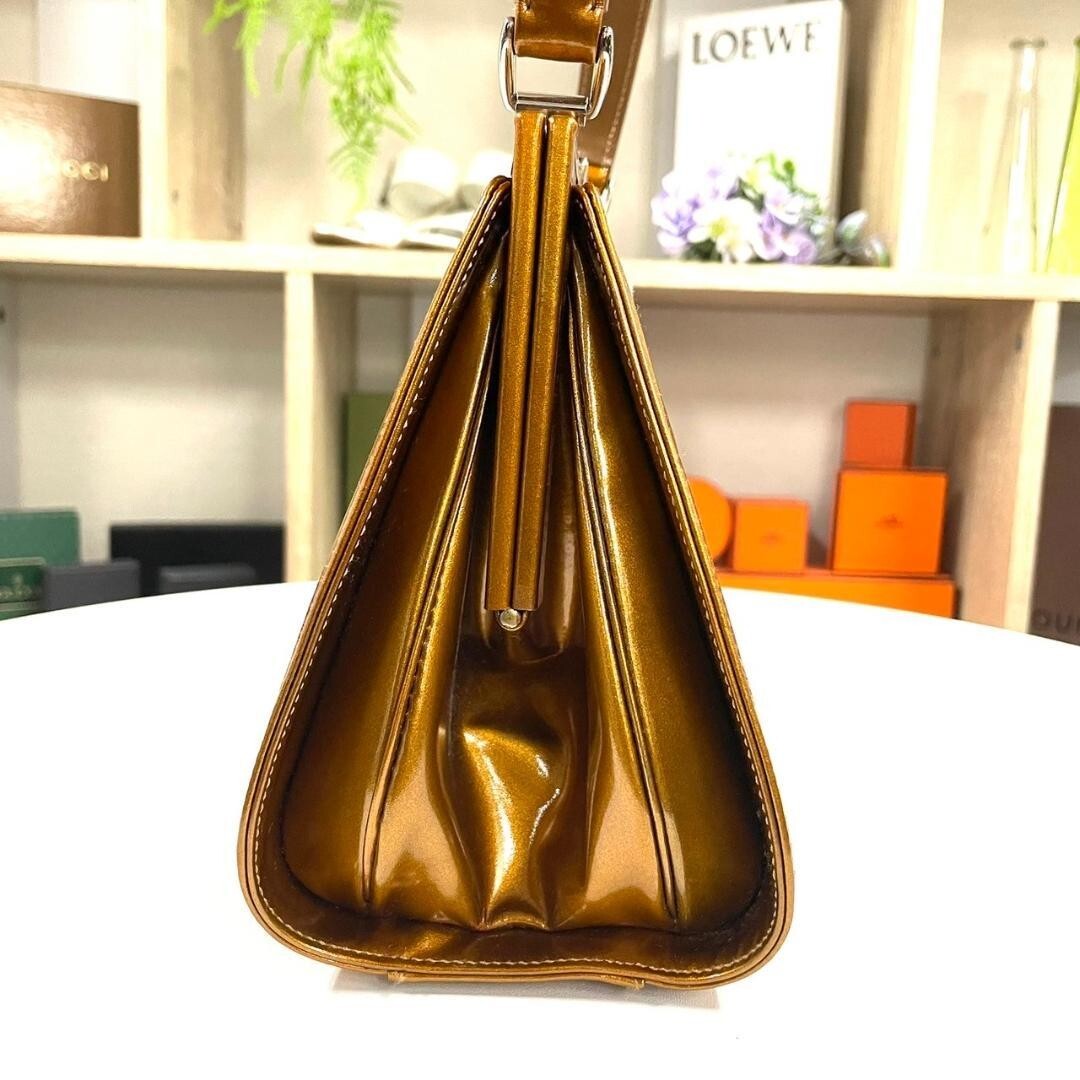 90s GUCCI ENAMEL PLATE DESIGN HAND BAG