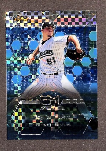 2003 Topps Finest X-Fractor #79 Josh Beckett /99 - Picture 1 of 3