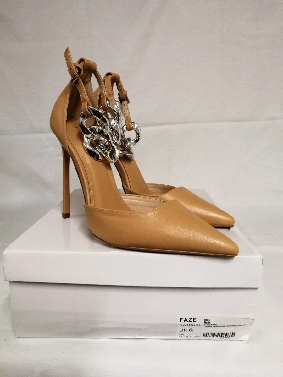 Topshop Beige Pointed Toe Court Shoes with Chain Detail 4.5