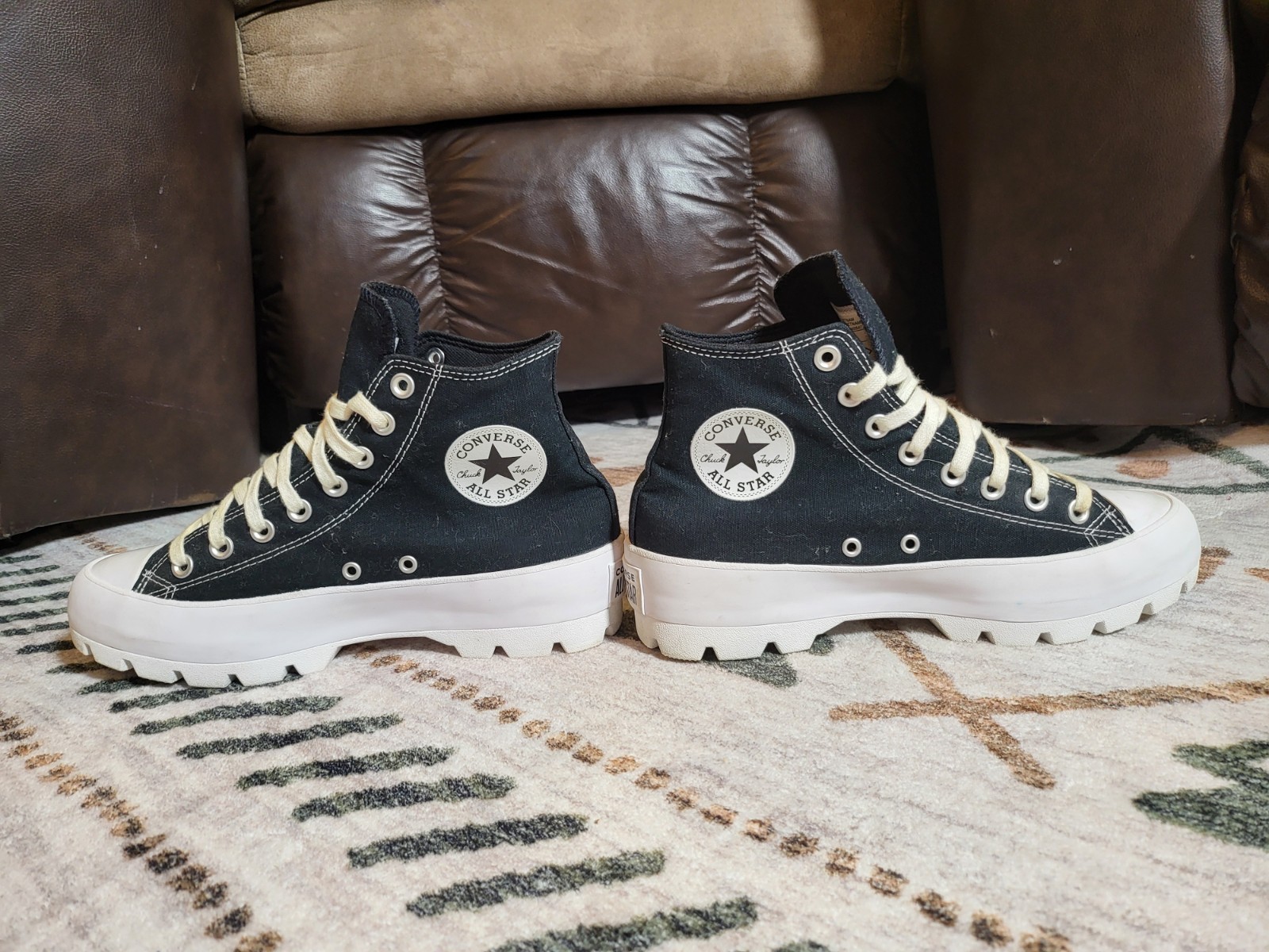 Converse Chuck Taylor All Star Women Size 9 Black High-Top Chunky Platform Shoes thumbnail 2