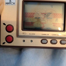 GAME & WATCH GOLD Manhole