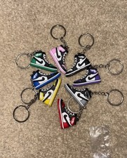 25 Mixed Mini Air Jordan 1 Retro High OG Sneaker Keychain