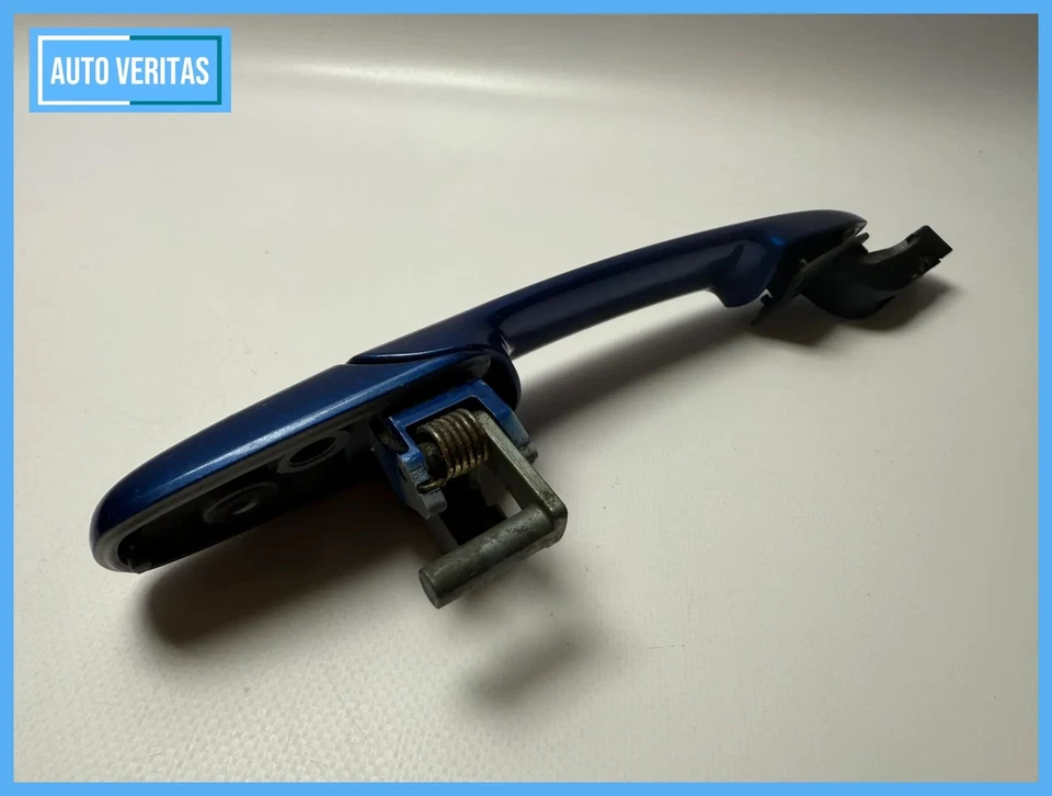 Original Mazda 6 door handle left rear blue GJ6L - Image 2 of 4