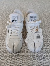 Brand New - Reebok x Maison Margiela Classic Leather Tabi Low Project 0 - US 9