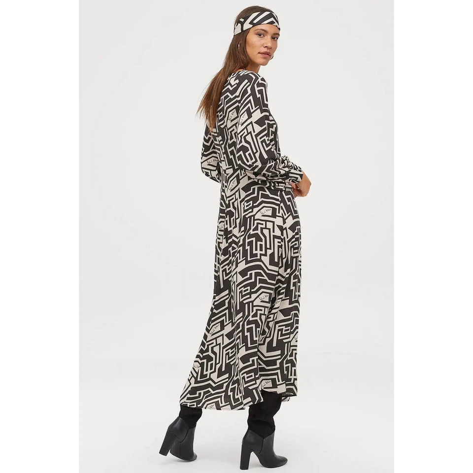 Vestido midi fluido H&M x Richard Allan negro blanco patrón geométrico talla 12 Foto 3 de 4