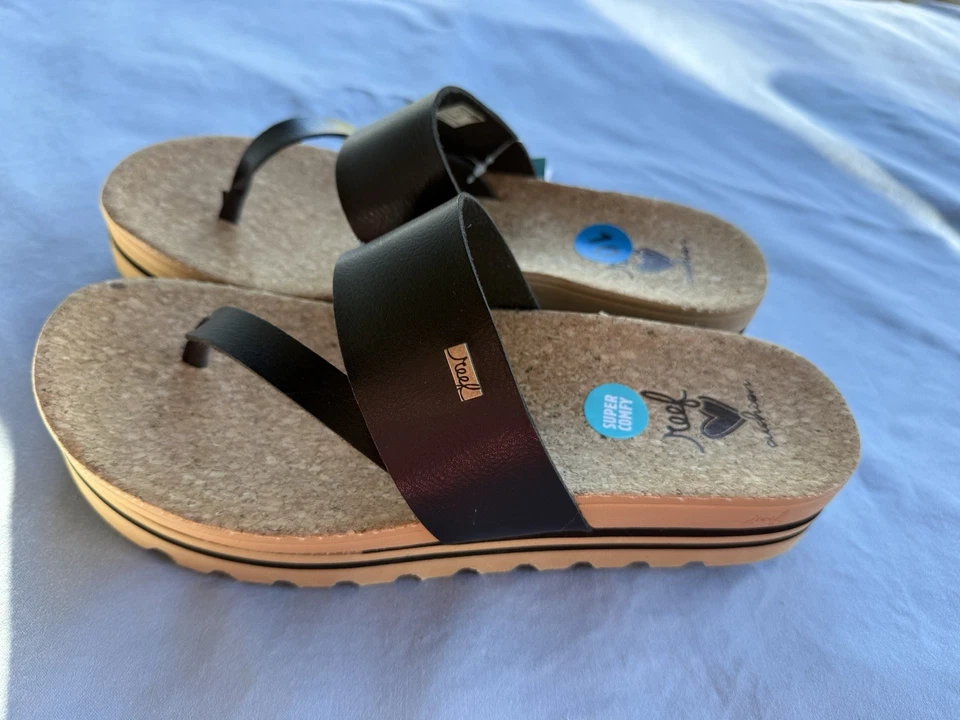 Sandalias de tanga Reef para mujer, talla 10 negras Foto 3 de 4