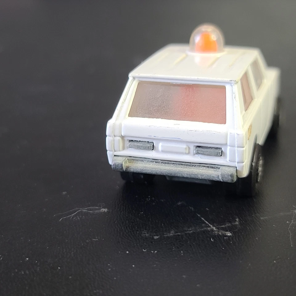 Vintage 1975 Matchbox Lesney Rolamatics No 20 Police Patrol Diecast Clean 1A - Image 4 of 4
