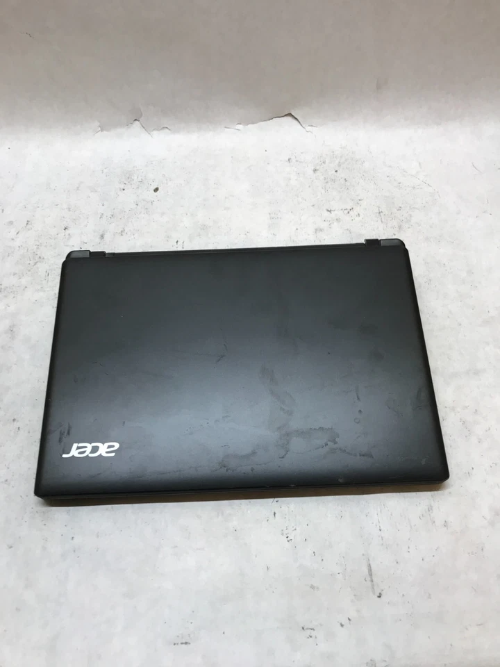 Acer TravelMate B113 TMB113-E-2810 11" Celeron 1017U 4GB RAM CRACKED AS IS - -DW - Image 3 of 4