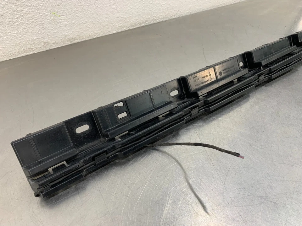 11-16 BMW 535I XDRIVE F10 DELANTERO IZQUIERDO CONDUCTOR FALDÓN PANEL BASCULANTE SOPORTE OEM Foto 2 de 4