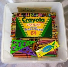 Crayola Crayons 5 lbs Bulk Lot Used Misc. Craft Melt Broken Variety w/ Store Box