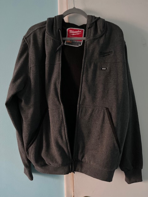 NWT Milwaukee M12 Heated Gray Full Zip Hoodie Jacket Mens Large with Charger  