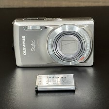 Olympus Stylus-7030 14MP Digital Camera Optical Zoom Silver Beauty No- Charger