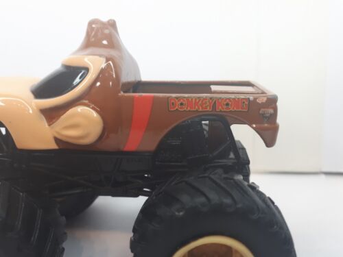 Donkey Kong Monster Truck Hot Wheels Monster Jam 2019 Mattel Toys Nintendo VG C - Picture 12 of 20