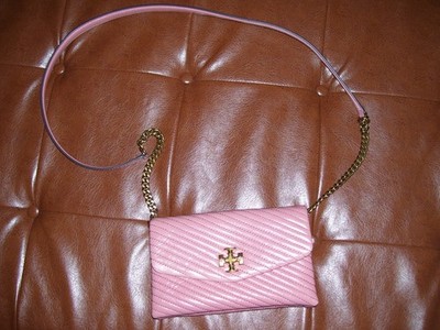 Tory Burch Pink Quilted Chevron Shoulder Bag Gold Chain Strap Logo Accent