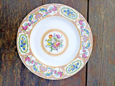 Andrea Sadek Japan Porcelain Display Plate Sevres Collection Floral Mauve 22KT G