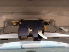 Porte arrière et accessoires Kia SEPHIA