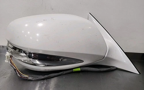 2009 - 2011 LEXUS GS350 GS460 GS450h Right MIRROR ASSY OEM 021426 White RH