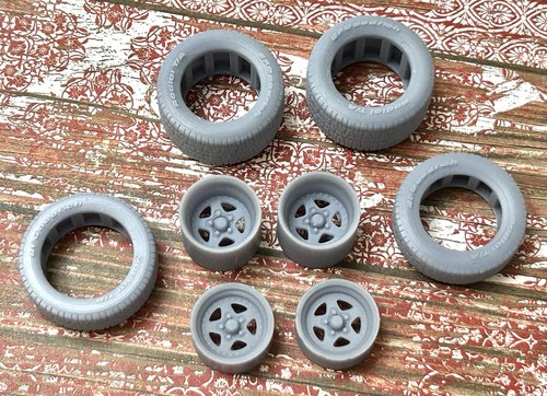 Scala 1/24: ruote in resina "Centerline Telstar" da 15 pollici con pneumatici posteriori larghi - Foto 7 di 7