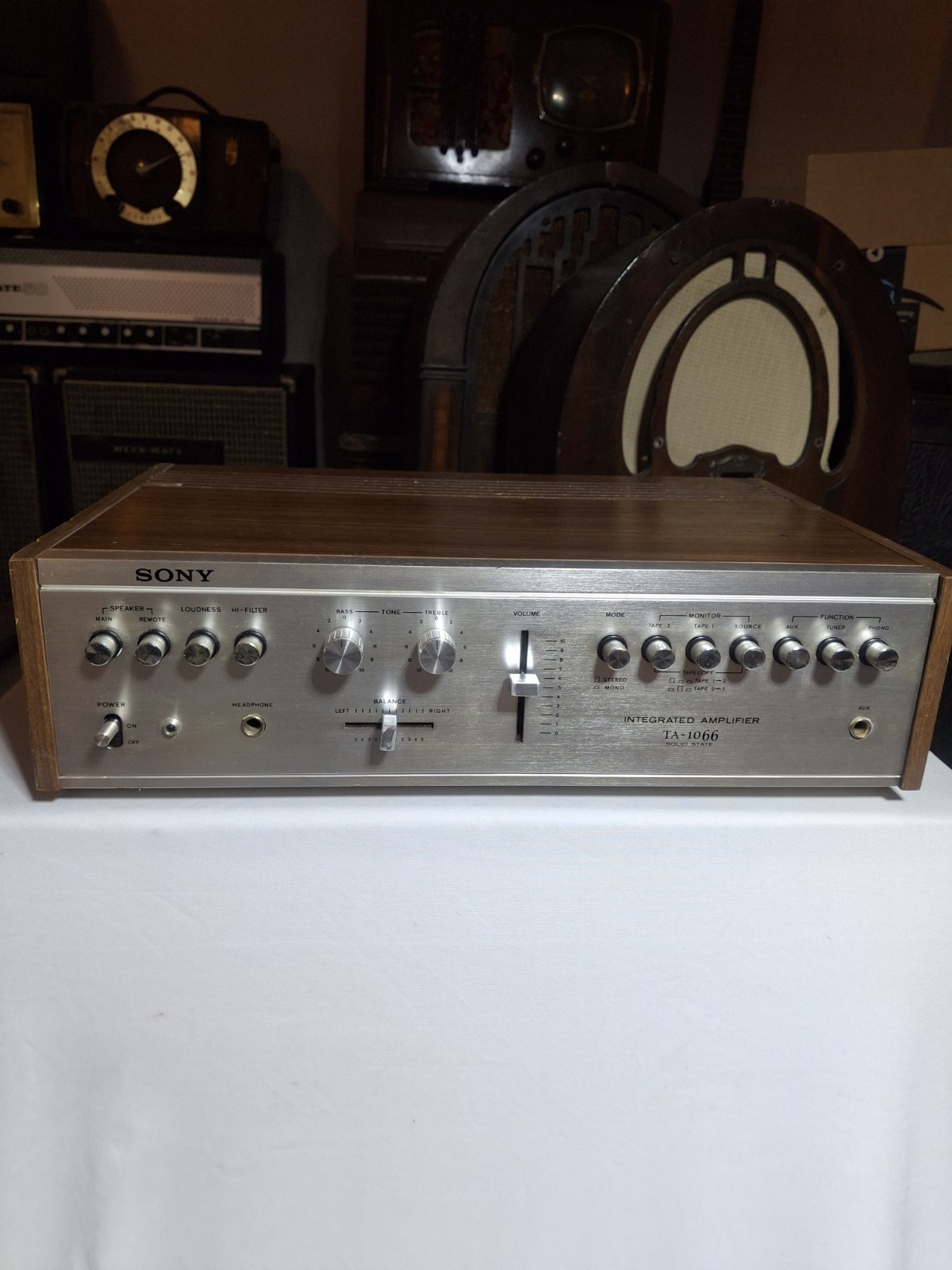 Vintage Sony TA -1066 Integrated Amplifier 
