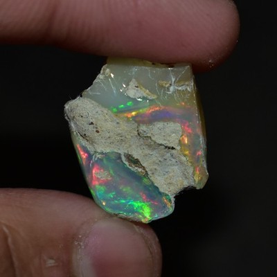 Smooth White Opal Rough 8.60 CTS, Ethiopian Welo Opal Raw Gemstone For Jewelry