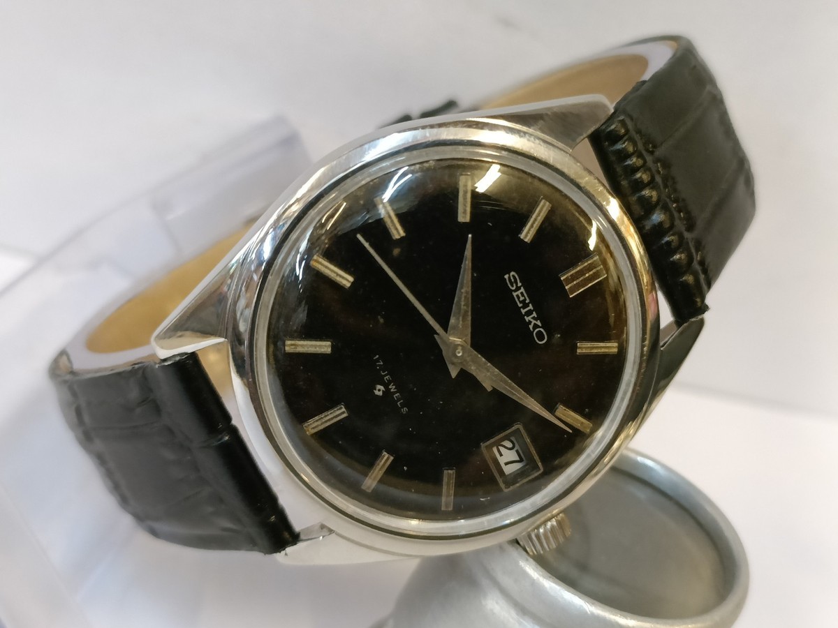 VINTAGE SEIKO 17J WINDING PATINA BLACK DIAL 6602-8050 JAPAN MEN'S