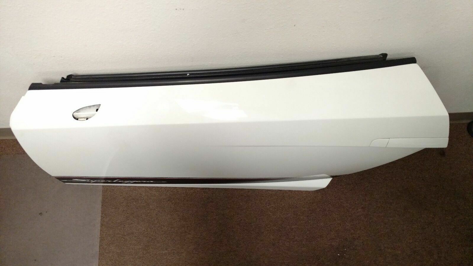 LAMBORGHINI GALLARDO LP570 LP560 DRIVER LEFT SIDE DOOR OEM 400831021