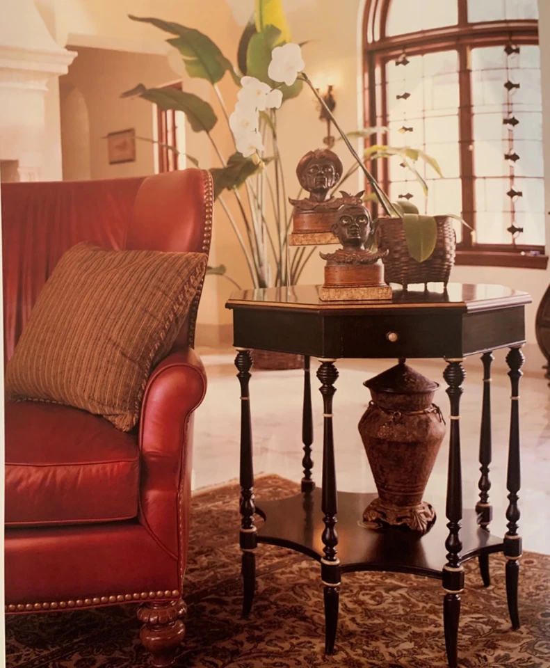 Mesa Thomasville Furniture Ernest Hemingway RAJ EH pieza de coleccionista! Foto 4 de 4