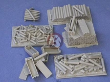 Resicast 1/35 British Priest Stowage #2 (105mm Ammo & Containers US & UK) 352295