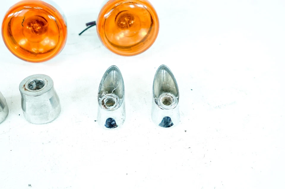 08 Harley Dyna Wide Glide FXDWG 原始设备制造商左前转信号 68972-00 1330 — 第 4/4 张图片