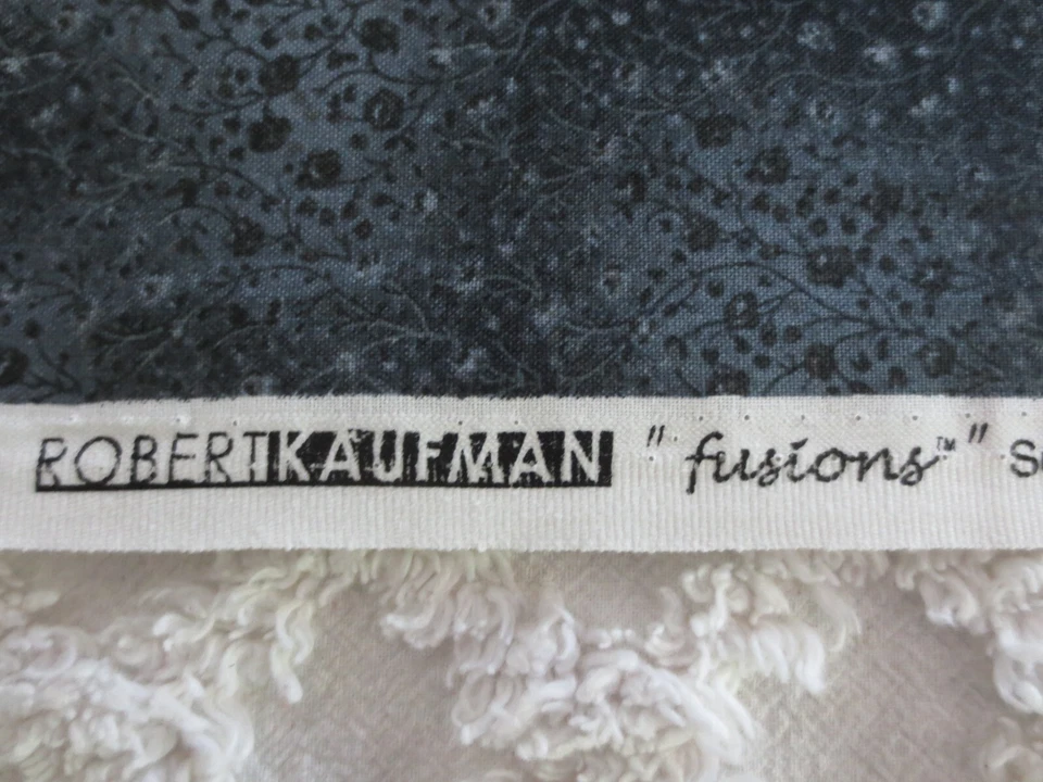 4295.  Robert Kaufman FUSIONS GRAYS Cotton FABRIC - 43" x 1-3/8 yds. - JAPAN - Image 3 of 4