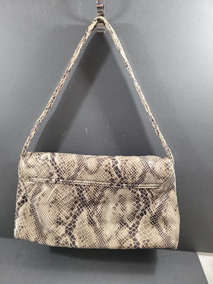 Maxx New York Bolso de Hombro Cartera Estampado Animal Imitación Cuero Brillante Suave Foto 2 de 4